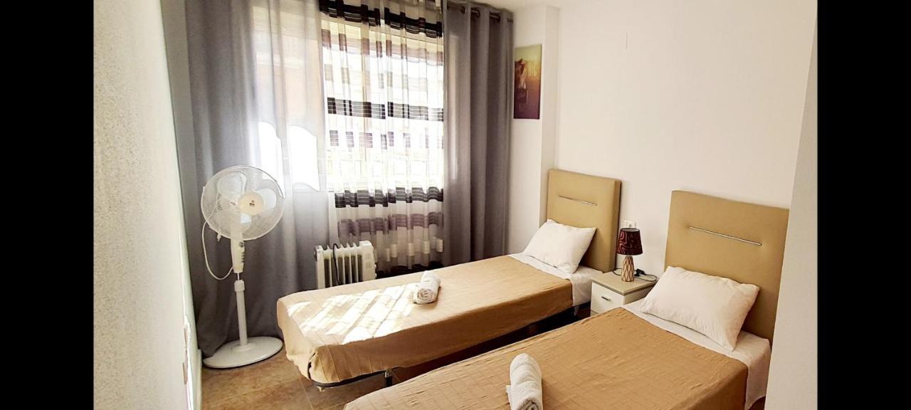 Apartamento Торевьиа Экстерьер фото